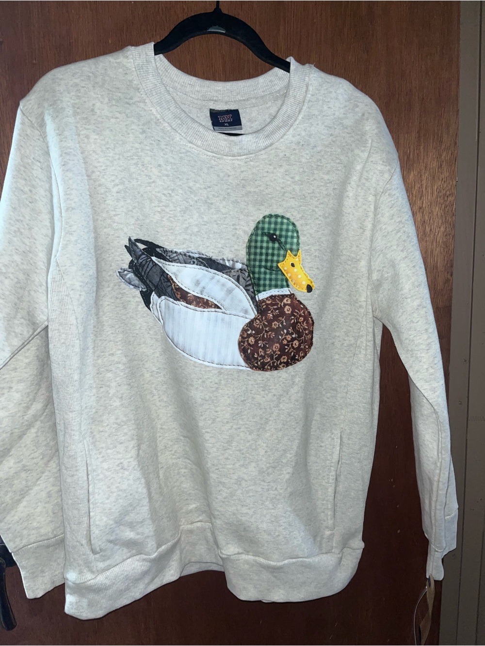 MV Sport Cream Pullover Sweatshirt with Navy Label